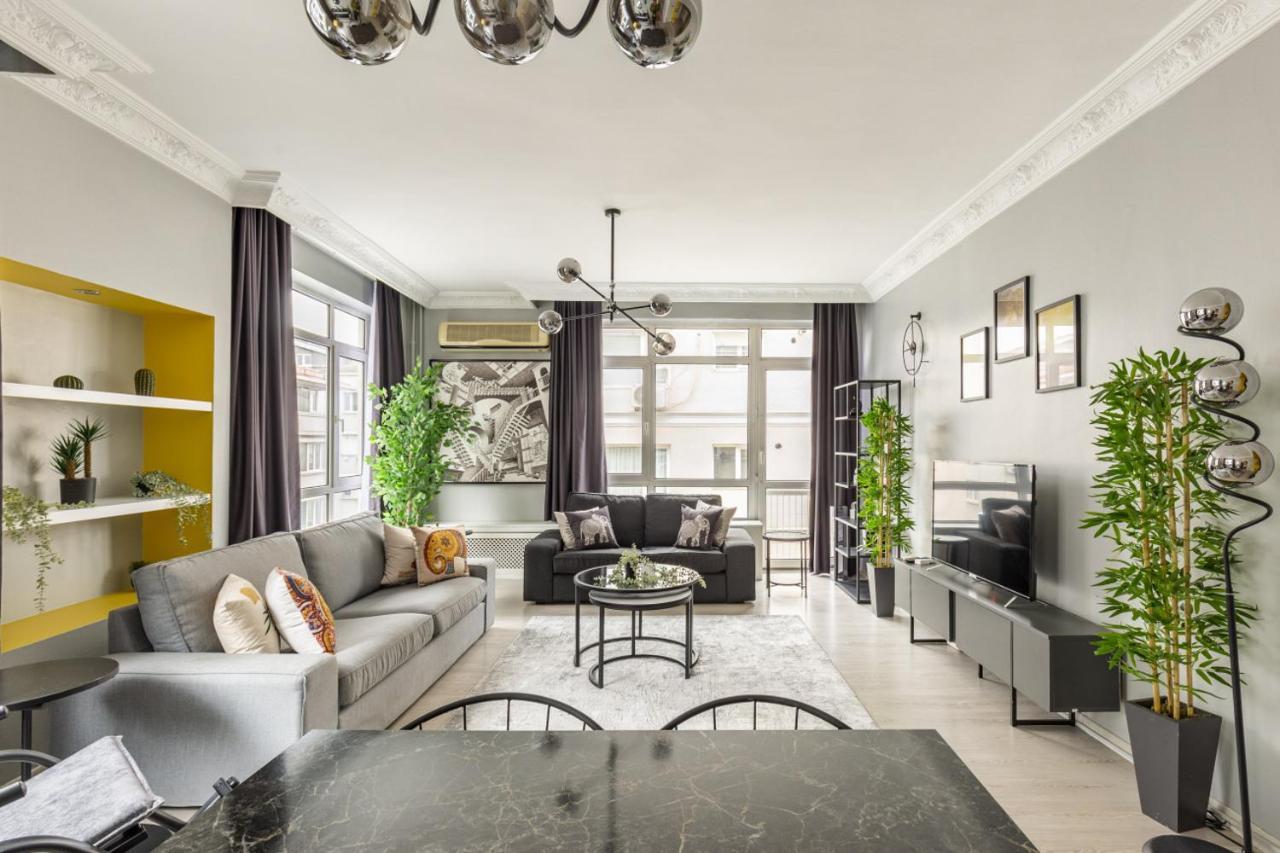 Bohemian Flat In Nisantasi With Central Location Istanbul Bagian luar foto