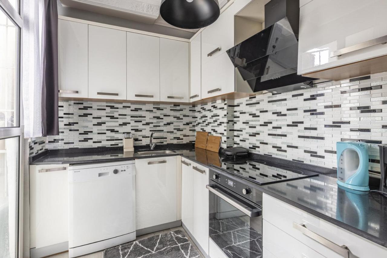 Bohemian Flat In Nisantasi With Central Location Istanbul Bagian luar foto