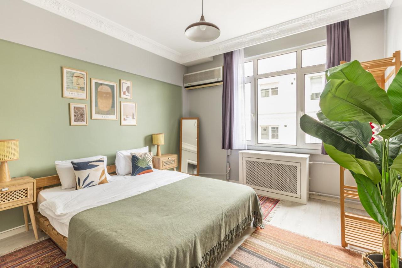 Bohemian Flat In Nisantasi With Central Location Istanbul Bagian luar foto